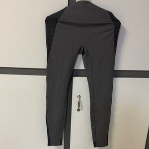 G by Giuliana Charcoal Gray and Black High-Waist Leggings